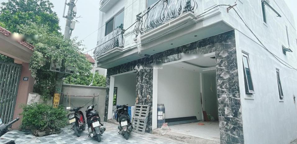 Bán nhà diện tích chuẩn 35m2 vị trí đẹp tọa lạc ngay trên Song Phương, Hà Nội vui lòng liên hệ để xem trực tiếp