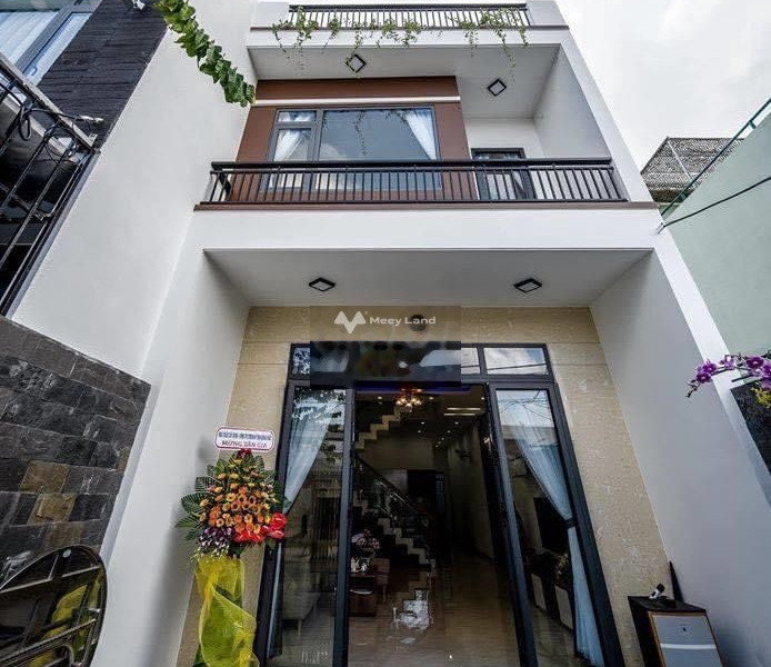 Cho thuê nhà vị trí tốt tại Phổ Quang, Hồ Chí Minh, giá thuê rẻ từ 12 triệu/tháng có diện tích thực là 69m2, tổng quan bên trong nhà 3 PN-01