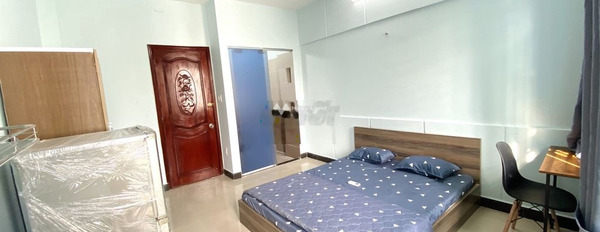 Có diện tích quy ước 30m2 cho thuê phòng trọ vị trí đẹp ngay ở Nguyễn Văn Đậu, Hồ Chí Minh nội thất hiện đại-02