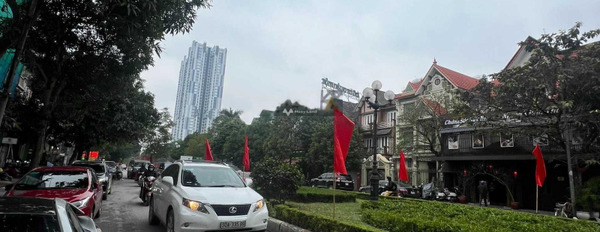 Bán biệt thự với diện tích chuẩn 200m2 vị trí thuận tiện ngay tại Văn Quán, Hà Nội bán ngay với giá cạnh tranh 50 tỷ-02