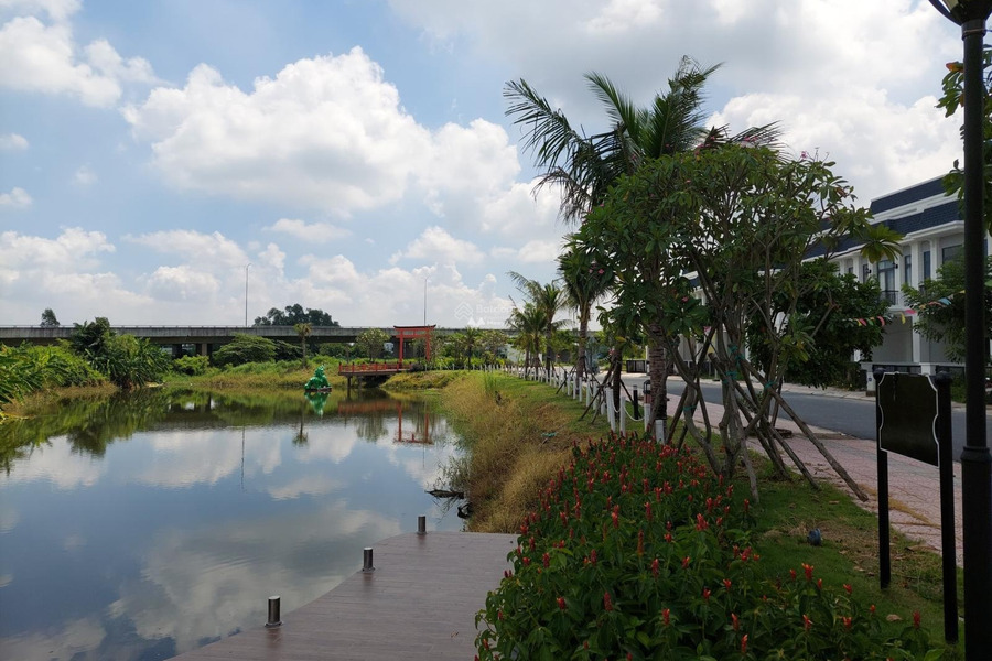 Vị trí thuận lợi tọa lạc tại Cần Giuộc, Long An bán đất giá bán siêu mềm chỉ 2.15 tỷ với diện tích khoảng 100m2-01