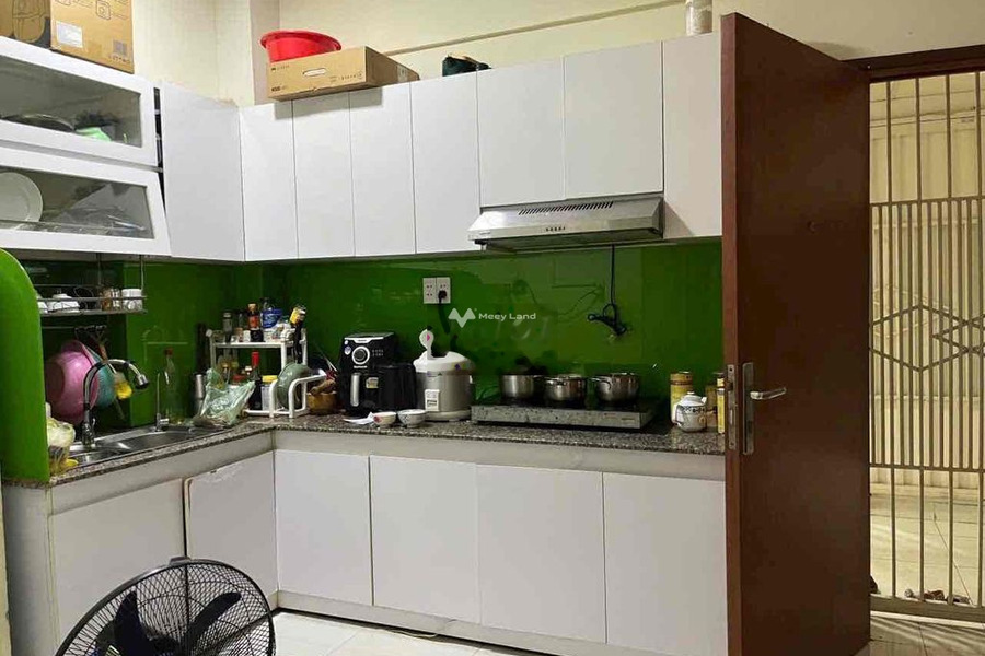 Cho thuê chung cư ngay ở Quận 12, Hồ Chí Minh, trong căn hộ 2 PN, 1 WC thuận tiện di chuyển-01