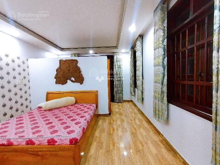 Trong căn này có 4 phòng ngủ bán nhà giá bán đặc biệt 18 tỷ diện tích rộng 180m2 vị trí đẹp ngay tại Quận 9, Hồ Chí Minh-01