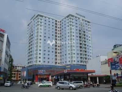 Cho thuê chung cư vị trí đẹp tọa lạc tại Phú Nhuận, Hồ Chí Minh, trong căn này thì gồm 2 phòng ngủ, 2 WC gặp để trao đổi