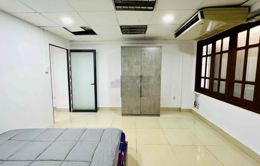 Căn hộ phòng ngủ tách bếp 40m2 cửa sổ ngay Phan Văn Trị -01