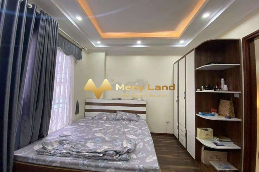 Diện tích chuẩn 42 m2 bán nhà vị trí thuận lợi ở Đường Nguyễn Văn Hưởng, Phường Việt Hưng liên hệ chính chủ-01