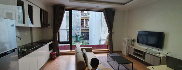 Bán chung cư mini gần Ngã Tư Sở, 75m2, 8 tầng, ô tô tránh, dòng tiền 90 triệu/tháng-03