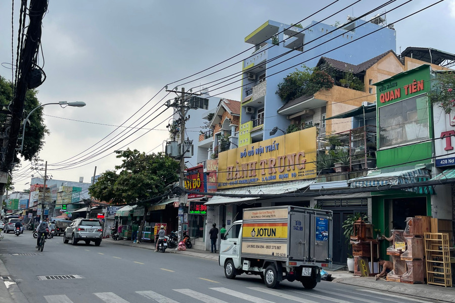 Bán nhà mặt tiền đường Nơ Trang Long, diện tích 180m2, kinh doanh đa ngành-01