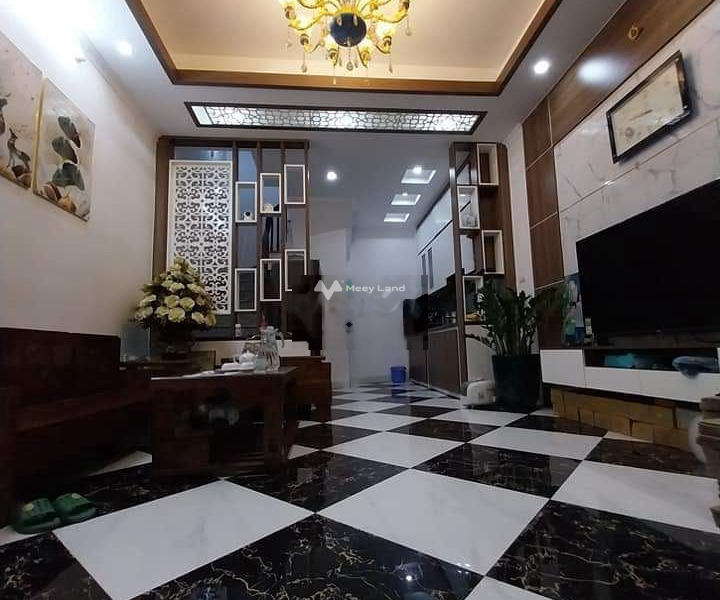 Vị trí đẹp nằm ở Ỷ La, Hà Nội bán nhà giá bán đề xuất từ 3.2 tỷ trong nhà này thì có 3 phòng ngủ 3 WC-01