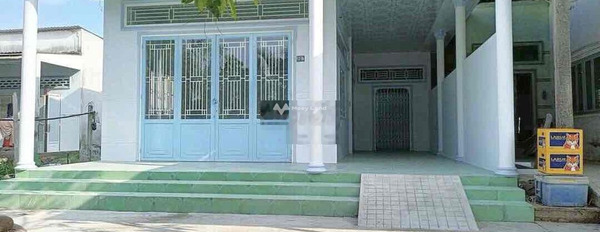 Nhà gồm 2 PN bán nhà ở có diện tích chung 96m2 bán ngay với giá đặc biệt từ 1.25 tỷ vị trí mặt tiền nằm trên Nguyễn Văn Linh, Bình Thủy-02