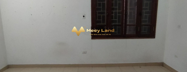 Cho thuê nhà, giá mua ngay chỉ 16 triệu/tháng 55 m2 vị trí mặt tiền tọa lạc ngay trên Đường Nguyễn Khả Trạc, Hà Nội-02