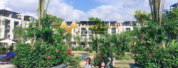 Đi công tác nên bán liền kề vị trí đẹp gần Hạ Long, Quảng Ninh nội thất hoàn chỉnh Full nội thất với tổng dt 118 m2, nhà nhìn chung bao gồm 5 PN giá ư...-02