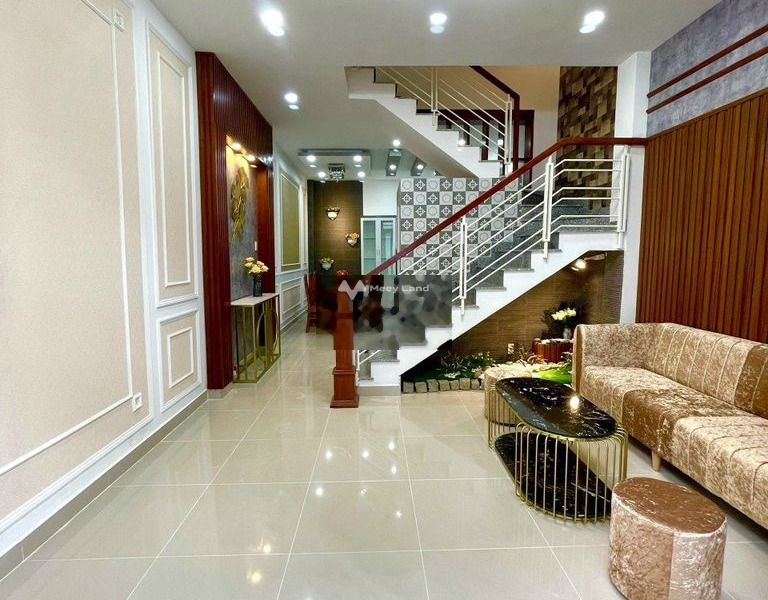 Có một diện tích là 90m2, cho thuê nhà ở vị trí đẹp Phường 14, Quận 3, ngôi nhà có tổng cộng 5 PN, 5 WC giá rẻ bất ngờ-01