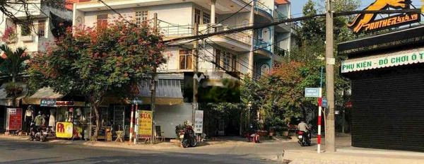 Căn nhà gồm 3 phòng ngủ bán nhà bán ngay với giá siêu ưu đãi 24 tỷ có diện tích gồm 253m2 vị trí tại Hiệp Bình Chánh, Hồ Chí Minh-03
