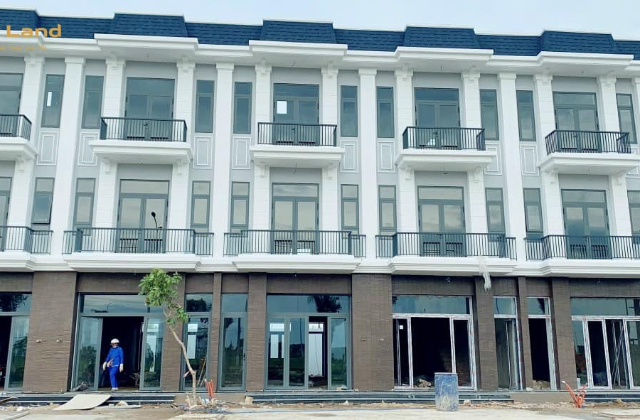 Bán nhà nằm ngay chợ Hưng Long, khu dân cư Nam Sài Gòn, nhà phố kinh doanh, đầy đủ tiện ích-01