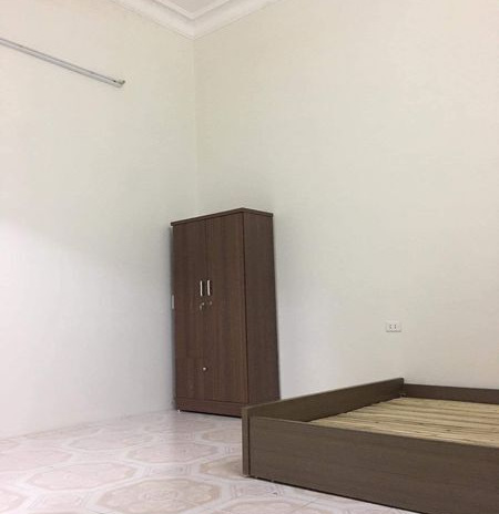 Cho thuê căn hộ dịch vụ, đủ nội thất 990 Nguyễn Duy Trinh