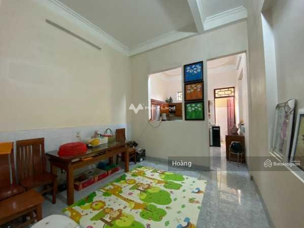 Trong căn này 5 phòng ngủ, bán nhà ở diện tích rộng 45m2 giá bán cực êm chỉ 3.2 tỷ ngay tại Đại Đồng, Vĩnh Hưng-01