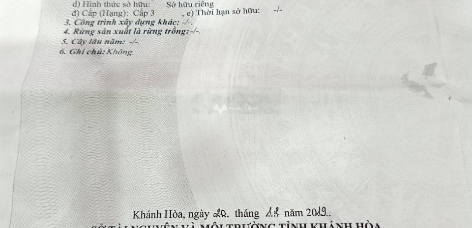 Vị trí ngay ở Nha Trang, Khánh Hòa, bán biệt thự, giá bán cực mềm từ 17 tỷ có diện tích tổng là 212m2, ngôi nhà này có tổng 5 PN pháp lý nhanh