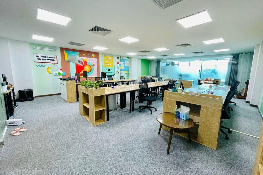 Vị trí mặt tiền tọa lạc tại Trường Chinh, Hà Nội cho thuê sàn văn phòng diện tích sàn là 177m2 nội thất tiện lợi Đầy đủ-01
