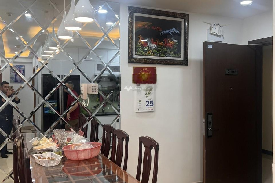 Cho thuê chung cư vị trí đặt ở trung tâm Nguyễn Hữu Thọ, Phước Kiển, trong căn hộ bao gồm 3 PN, 2 WC lh xem trực tiếp-01