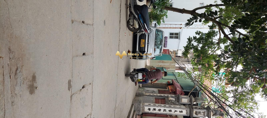 Bán đất mặt ngõ Văn Hội 50m ô tô vào nhà