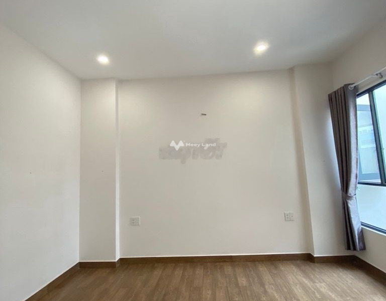 CHO THUÊ PHÒNG ĐẸP, MỚI XÂY 25m2 WC RỘNG, VIEW KÍNH NGAY CHỢ -01