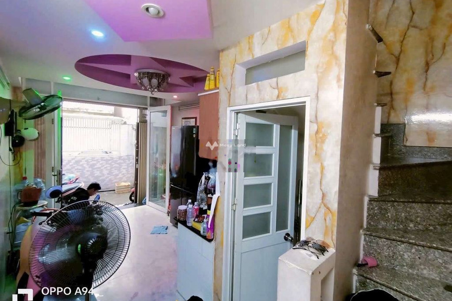 Diện tích khoảng 20m2 bán nhà vị trí tốt ở Phạm Văn Chí, Quận 6 trong nhà nhìn chung bao gồm 3 PN 3 WC hãy nhấc máy gọi ngay-01