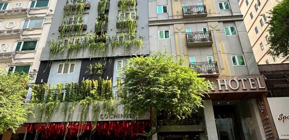 Bán nhà diện tích chuẩn 264m2 vị trí tốt ở Phạm Ngũ Lão, Hồ Chí Minh bán ngay với giá cạnh tranh từ 200 tỷ trong nhà này thì có 65 PN