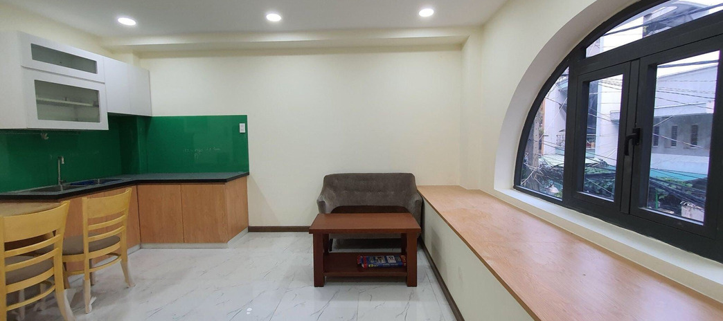 Cho thuê căn hộ tại Phú Thạnh, Tân Phú. Diện tích 65m2, giá thỏa thuận