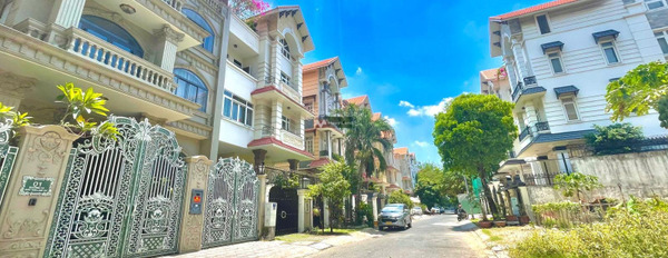 Bán nhà vị trí đẹp nằm trên Tân Hưng, Hồ Chí Minh giá bán đề xuất chỉ 13.7 tỷ diện tích 75m2 trong nhà nhìn chung bao gồm 4 phòng ngủ-03