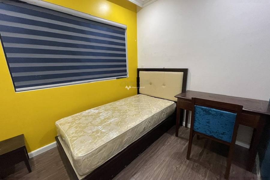 Nằm tại Phú Thượng, Tây Hồ bán chung cư, hướng Đông - Bắc, trong căn này gồm 2 phòng ngủ, 2 WC nhà bao mới-01