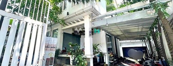 Có diện tích khoảng 286m2, cho thuê nhà ở vị trí đặt gần Đa Kao, Quận 1, nhà này bao gồm 3 phòng ngủ, 3 WC nội thất sang trọng-02