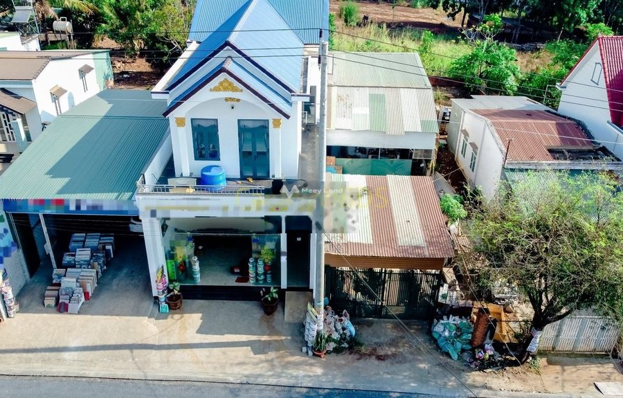 Ngay tại Cư Êbur, Đắk Lắk bán nhà bán ngay với giá đề cử từ 4.7 tỷ tổng quan nhà bao gồm có 2 phòng ngủ 2 WC-01