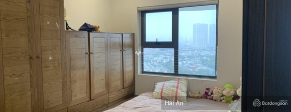 Trong căn này có tổng 3 phòng ngủ, bán chung cư ngay trên Tân Mai, Hà Nội, trong nhìn tổng quan gồm 3 PN, 2 WC nội thất đầy đủ-03