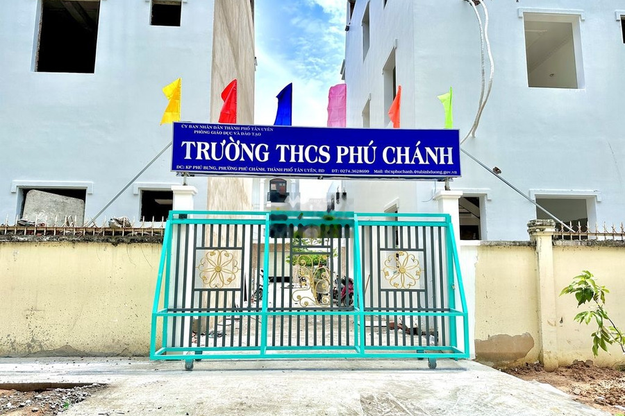 Căn hộ bao gồm Nhà trống, bán căn hộ có diện tích khoảng 72m2 vị trí thuận lợi ở Phú Chánh, Bình Dương bán ngay với giá khủng 960 triệu-01