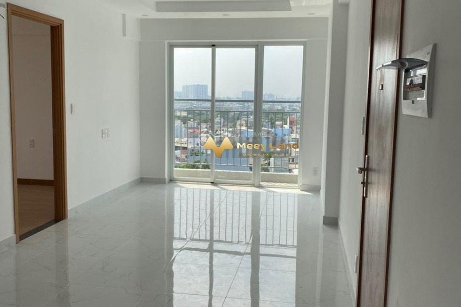 Bán căn hộ phố Tạ Quang Bửu, Phường 7, diện tích 65m2, giá 2,05 tỷ-01