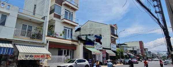 Bán nhà villa 1 trệt 2 lầu mặt tiền Trần Quốc Toản, Bảo Lộc - 7tỷ9 -03