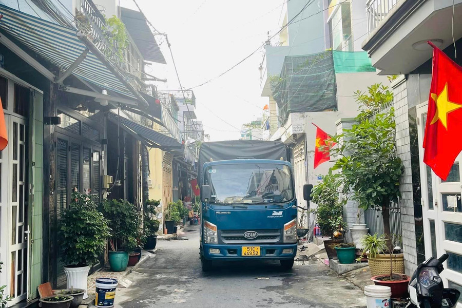 Hẻm xe hơi khu phân lô - 4m x 14m nhà mới - Nguyễn Văn Khối Phường 8-01