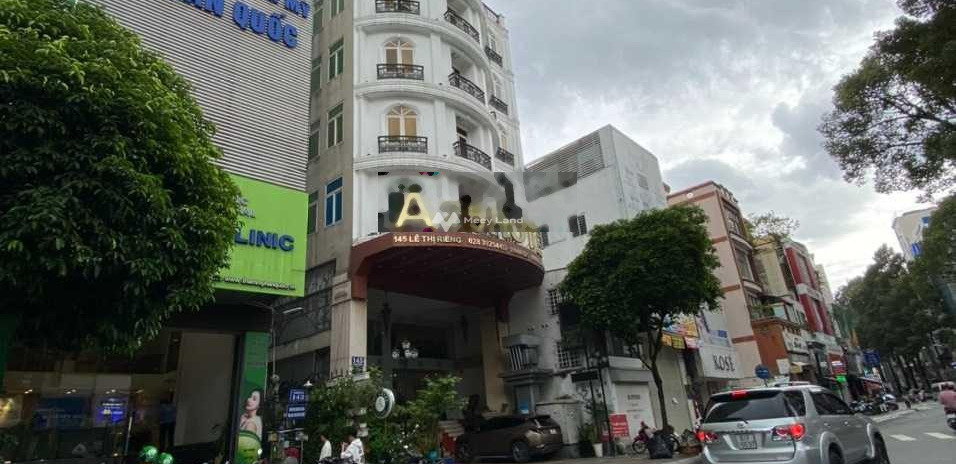 Giá bán 320 tỷ bán nhà có diện tích 365.06m2 vị trí thuận lợi ngay Quận 1, Hồ Chí Minh liên hệ chính chủ