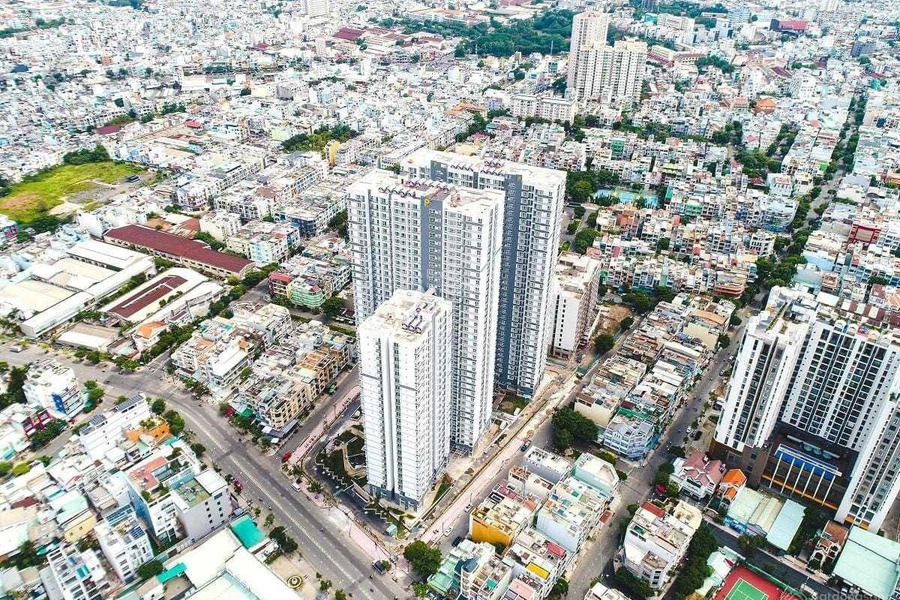 Bán căn hộ ở Quận 6, Hồ Chí Minh, 3 phòng ngủ, 2 WC-01