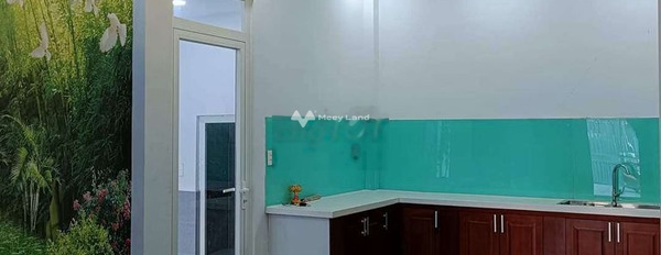 Nhà 3 phòng ngủ bán nhà ở diện tích gồm 231m2 bán ngay với giá hợp lý từ 10.9 tỷ vị trí ngay trên Tiền Lân, Hồ Chí Minh-03