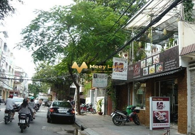 Diện tích 300 m2 bán nhà ở vị trí mặt tiền ngay tại Nguyễn Thị Diệu, Quận 3 tổng quan trong nhà có 1 PN 1 WC liên hệ chính chủ.