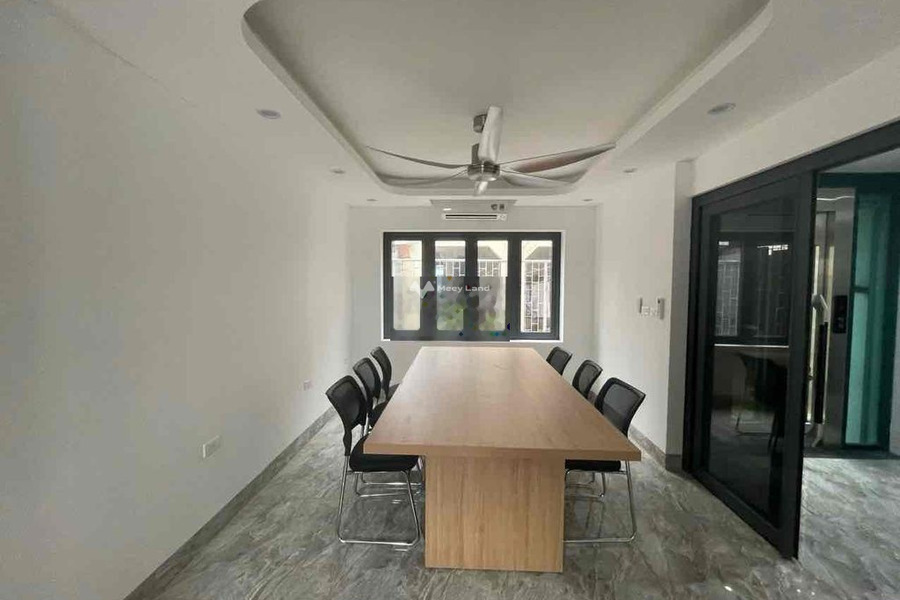 Chuyển định cư, cho thuê sàn văn phòng vị trí đặt ở trong Yên Hòa, Cầu Giấy thuê ngay với giá thỏa thuận chỉ 35 triệu/tháng diện tích như sau 250m2-01