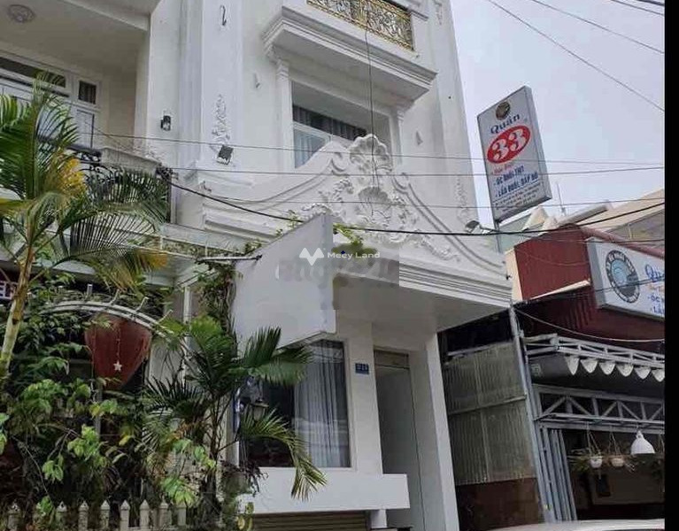 Nhà có 10 phòng ngủ bán nhà giá bán cực êm chỉ 14.5 tỷ có diện tích 100m2 vị trí đẹp ở Phường 6, Lâm Đồng-01