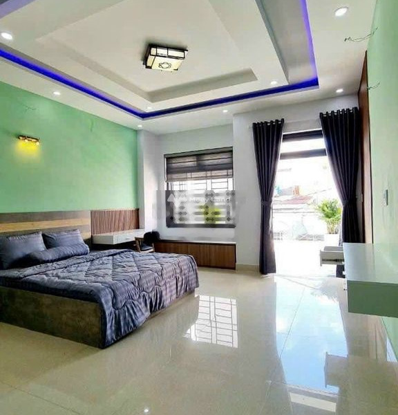 Bán nhà diện tích 87m2 Bên trong Phan Huy Ích, Phường 12 bán ngay với giá thỏa thuận chỉ 7.7 tỷ ngôi nhà có tổng cộng 4 phòng ngủ, 5 WC-01