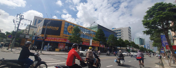 Chính chủ siêu rẻ bán nhà nằm ở Thạch Thang, Hải Châu giá bán đề cử chỉ 111.5 tỷ có diện tích chung là 417m2 liên hệ chính chủ.-03