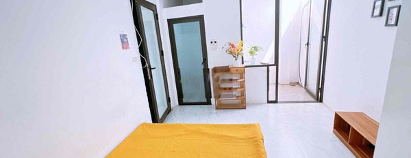 CCMN Hồ Tùng Mậu, hơn 3tr, bếp riêng, thang máy, nội thất mới, 36m2 -03