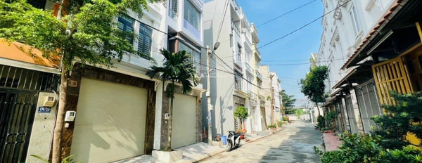 Khoảng 3.42 tỷ bán đất diện tích rộng 52m2 vị trí đặt nằm tại Phú Hữu, Hồ Chí Minh-02