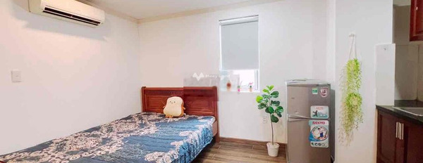 Chung cư 1 phòng ngủ, cho thuê căn hộ vị trí thuận lợi Phường 13, Hồ Chí Minh, trong nhìn tổng quan gồm 1 phòng ngủ, 1 WC giá tốt nhất-03