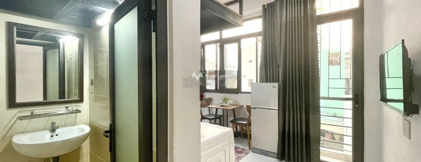 Cho thuê căn hộ mặt tiền tọa lạc ngay Phan Xích Long, Hồ Chí Minh thuê ngay với giá khủng 6 triệu/tháng, căn hộ có tất cả 1 PN, 1 WC cực kì tiềm năng-02